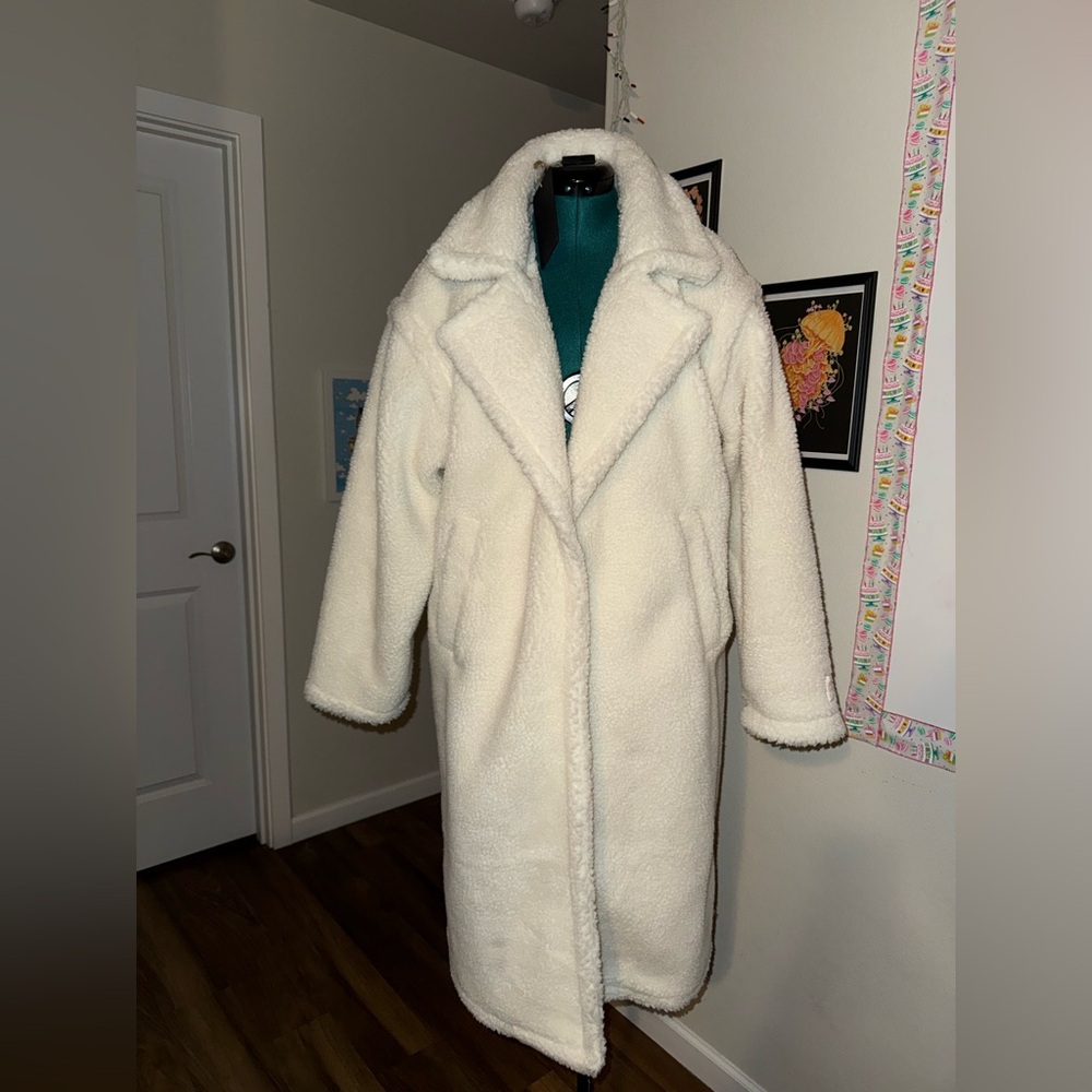 NWT Fabletics Teddy Long Coat